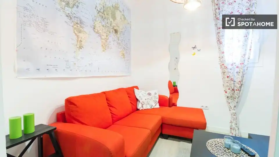 Habitació a Embajadores - Lavapiés