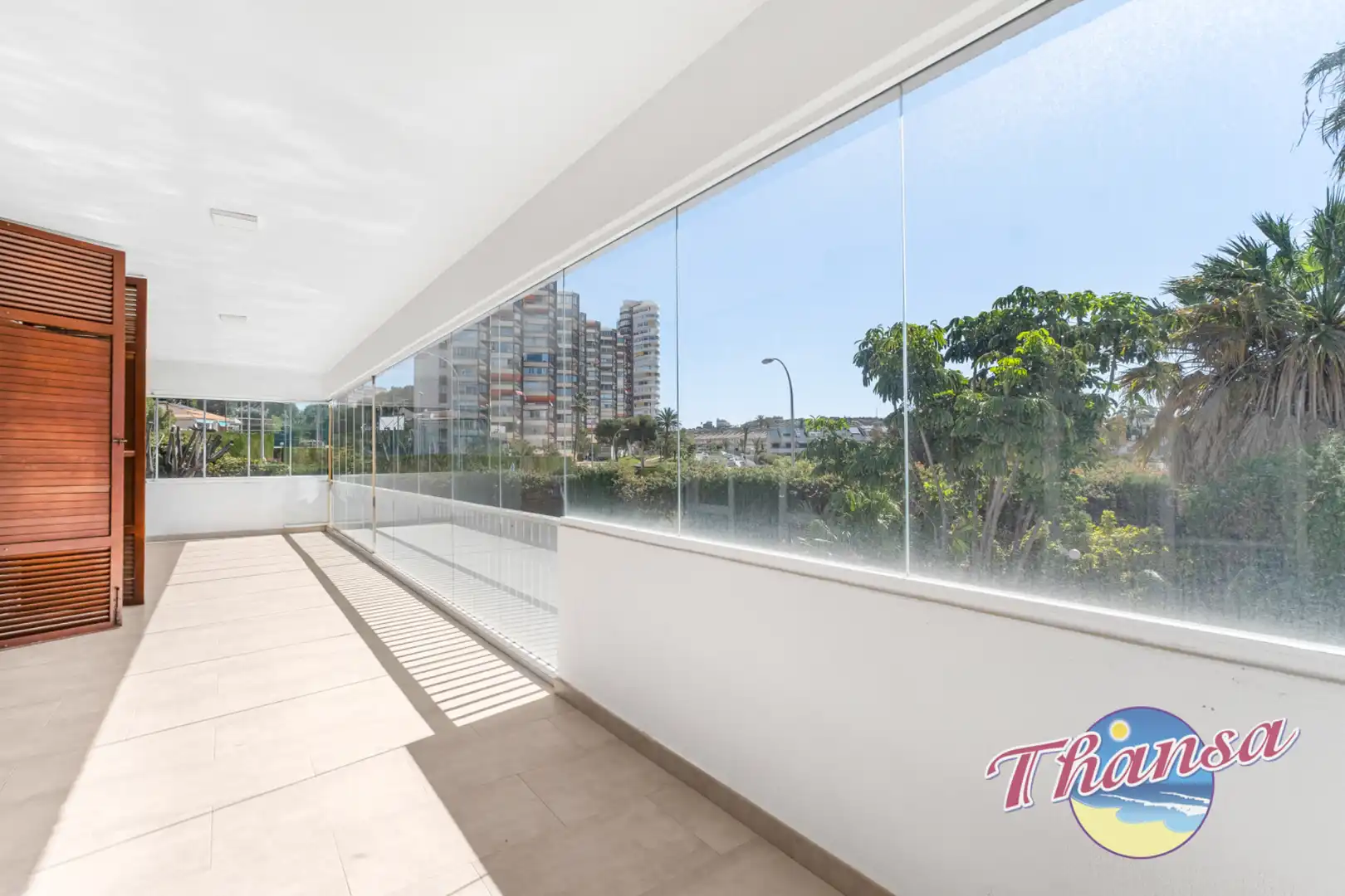 Terraza de Casa o chalet en venta en Alicante / Alacant con Aire acondicionado, Calefacción y Jardín privado