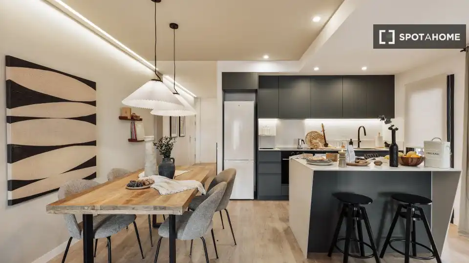 Kitchen of Flat for rent in Barcelona  with Air Conditioner, Heating and Furnished
