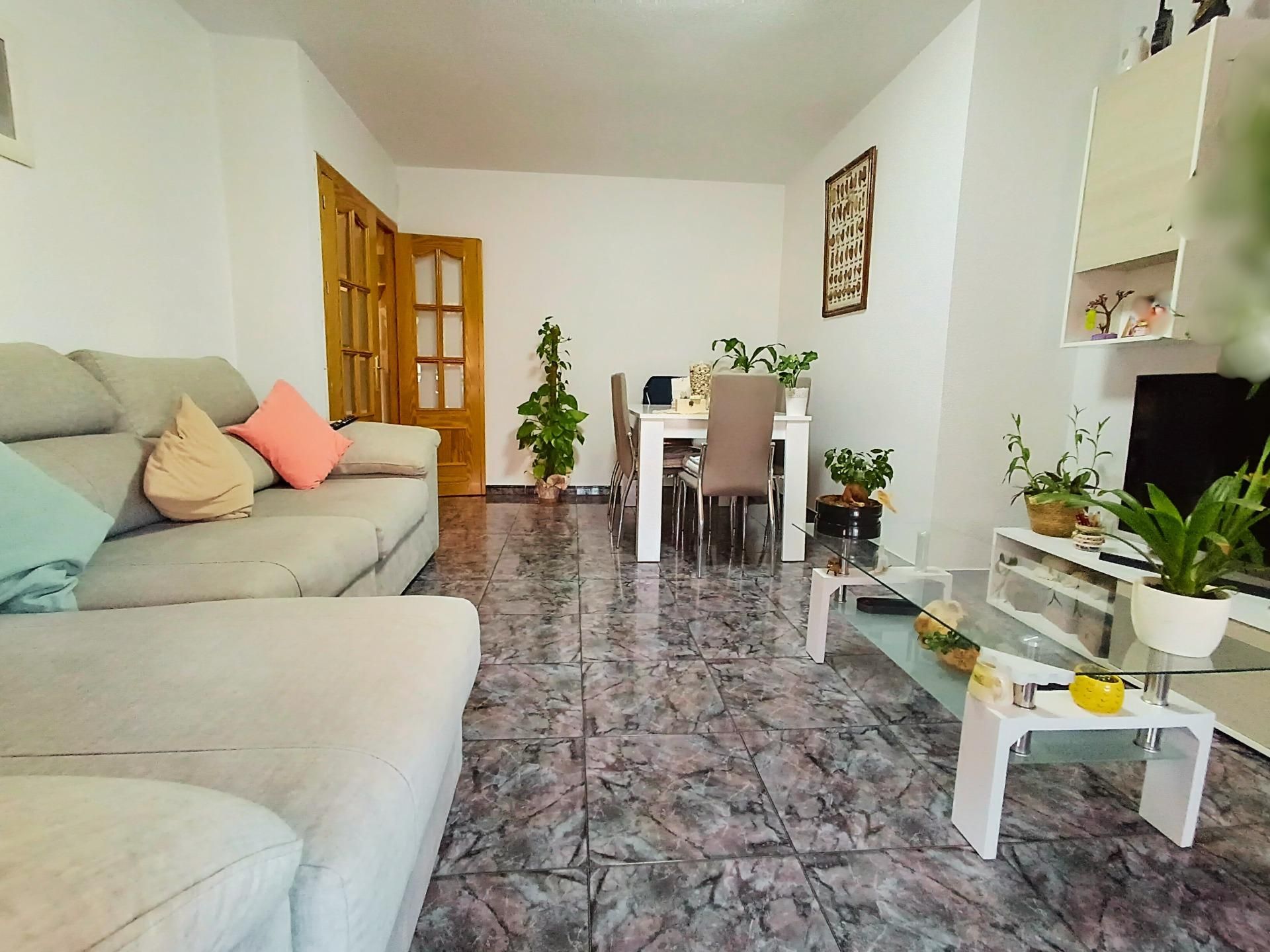 Sala de estar de Apartamento en venta en Águilas