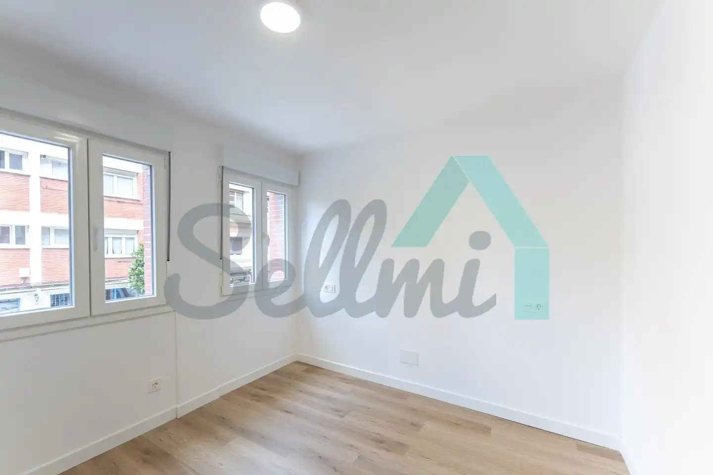 Schlafzimmer von Wohnung zur Miete in Oviedo  mit Heizung und Parkett