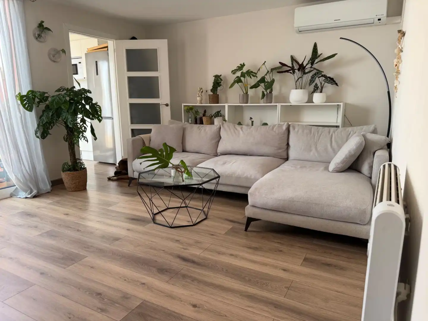 Wohnzimmer von Dachboden zum Verkauf in Mataró mit Klimaanlage, Heizung und Parkett