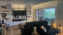 Living room of Flat for sale in  Barcelona Capital  with Air Conditioner, Heating and Terrace
