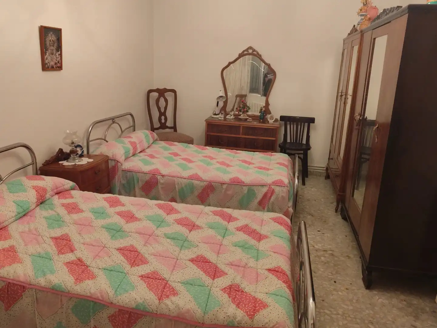 Dormitori de Casa o xalet en venda en Polán amb Calefacció, Jardí privat i Moblat