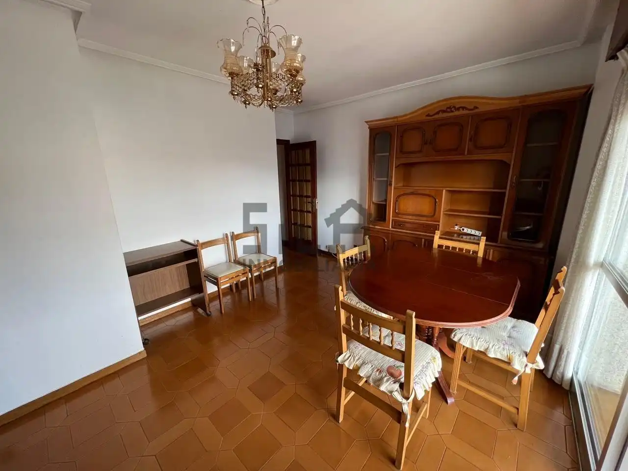Wohnzimmer von Wohnung zur Miete in Ourense Capital  mit Heizung, Parkett und Möbliert