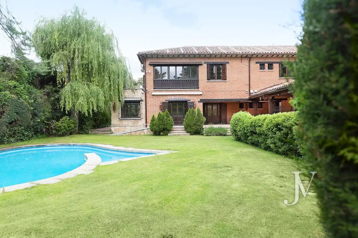 Garden of Houses for rent in Madrid  with Air Conditioner, Heating and Private garden