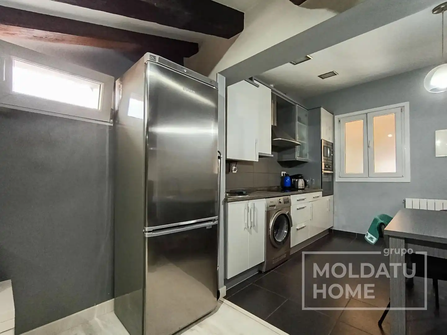 Cocina de Piso en venta en Irun  con Calefacción y Amueblado