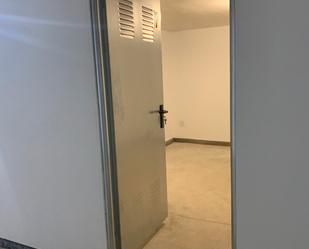 Box room to rent in Plasencia