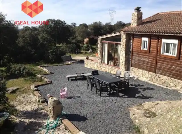 Terrassa de Finca rústica en venda en Villacastín amb Jardí privat, Terrassa i Moblat