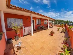 Terrassa de Casa o xalet en venda en El Rosario amb Jardí privat, Terrassa i Traster