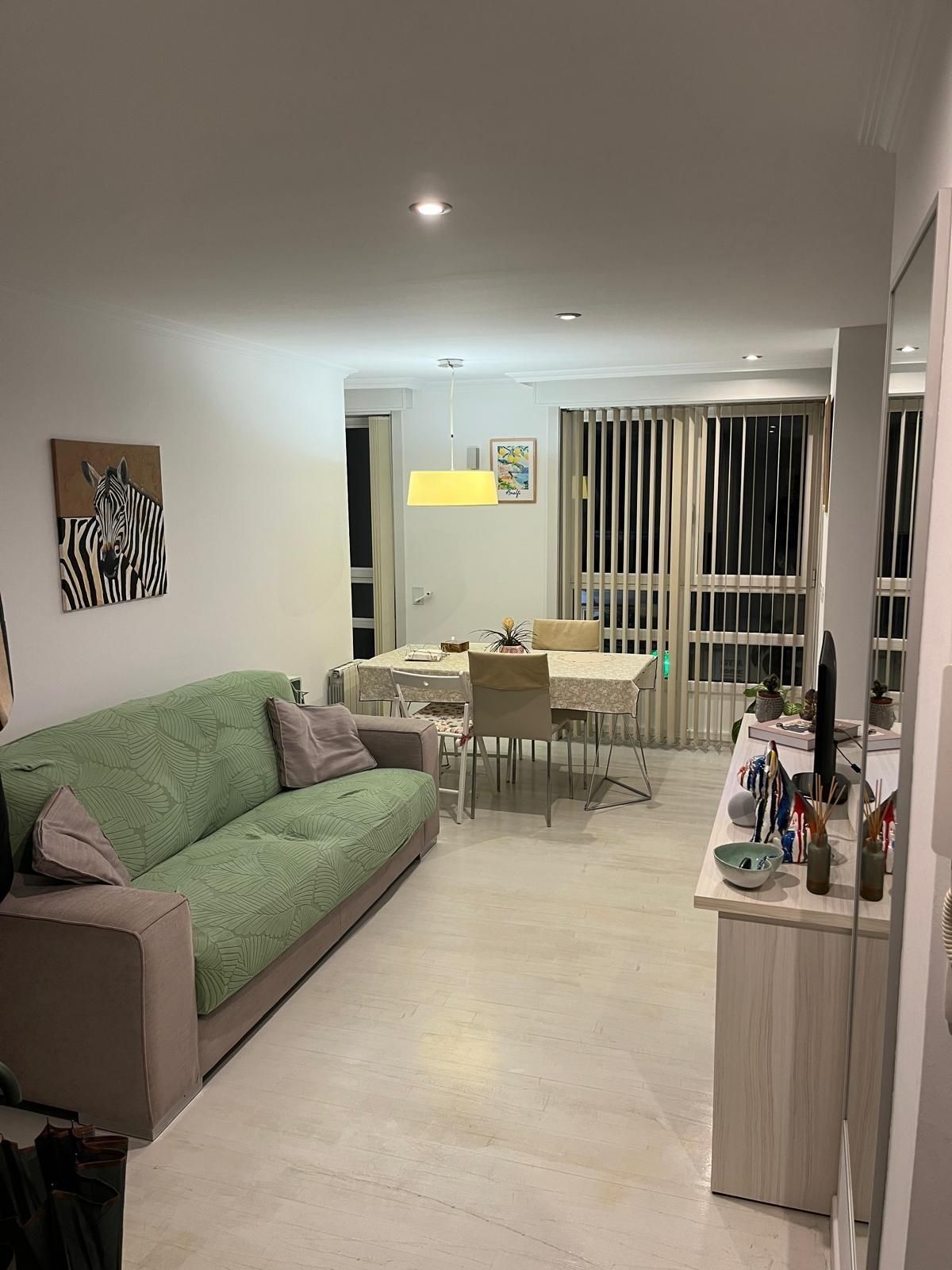 Living room of Apartment for sale in Santiago de Compostela   with Heating and Storage room