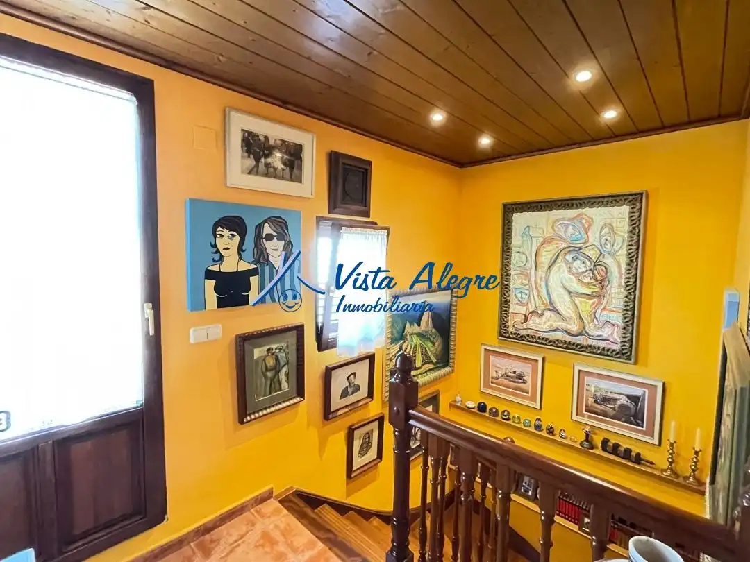 Casa o chalet en venta en Leiva con Calefacción, Terraza y Trastero