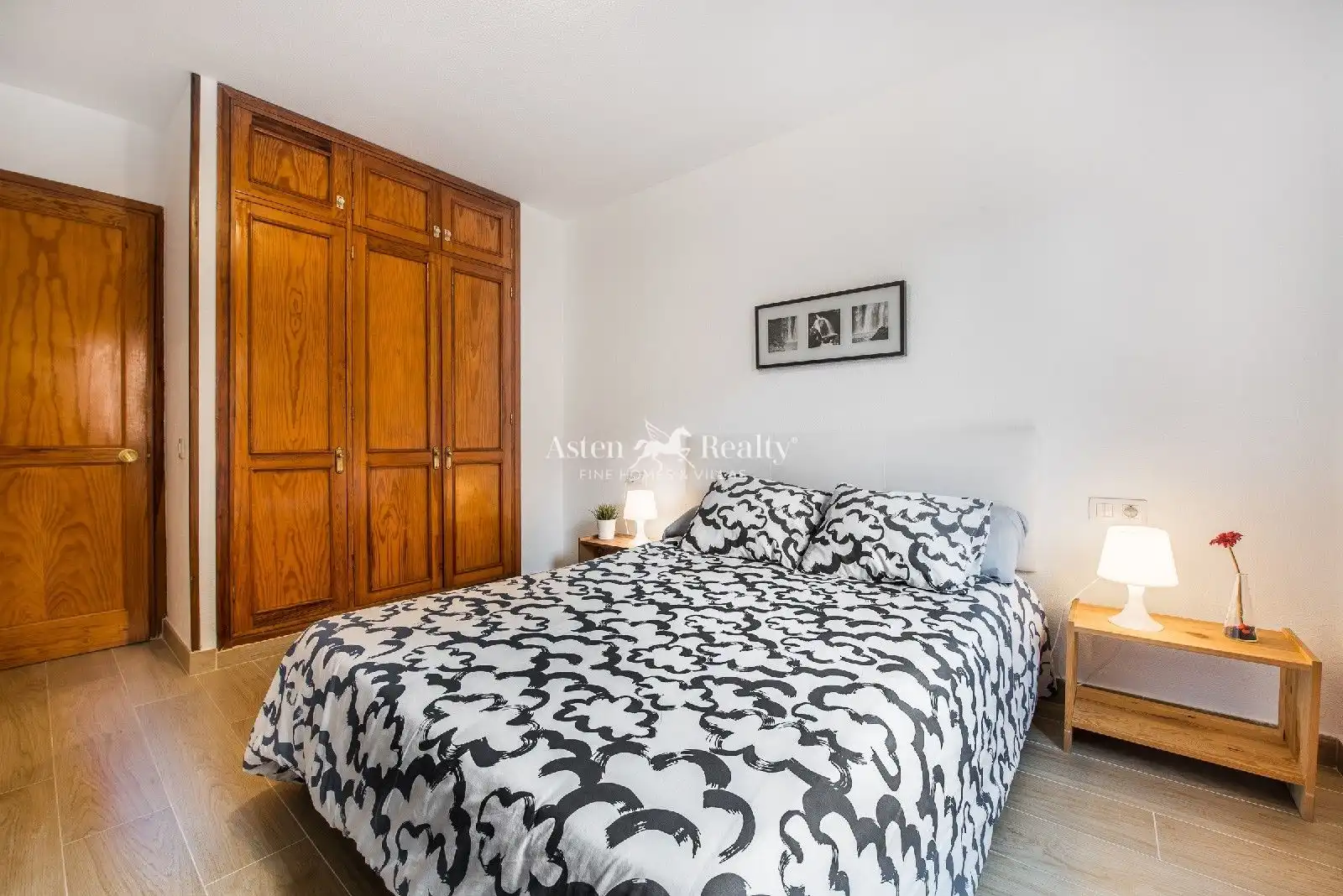 Habitación de Ático en venta en Arona con Terraza, Trastero y Piscina