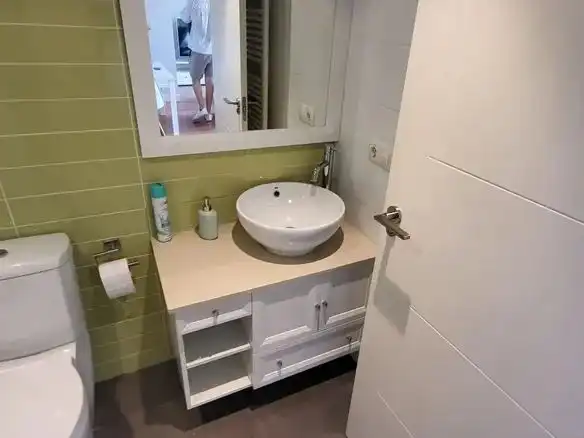 Baño de Piso de alquiler en Feria