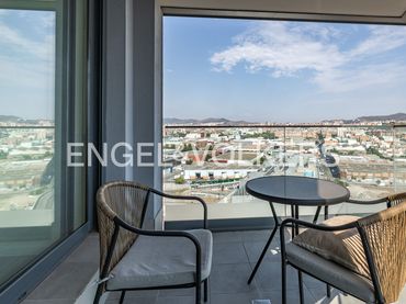Attico con balcone in vendita a Port