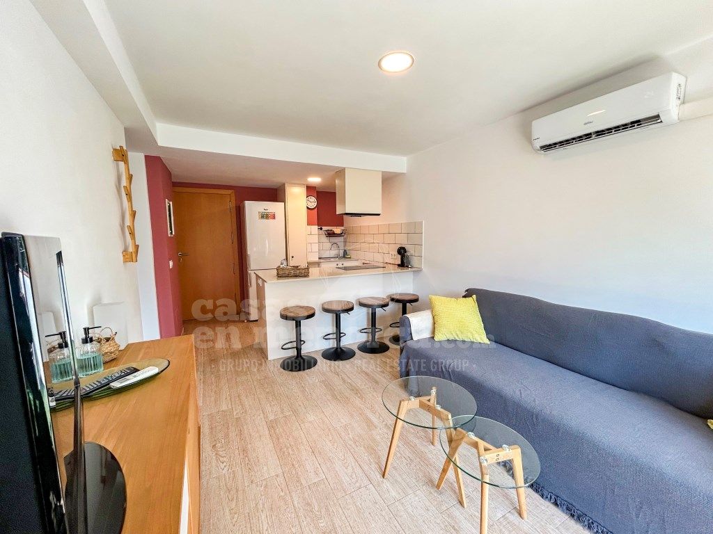 Sala d'estar de Apartament en venda en Ciutadella de Menorca amb Aire condicionat, Jardí privat i Terrassa