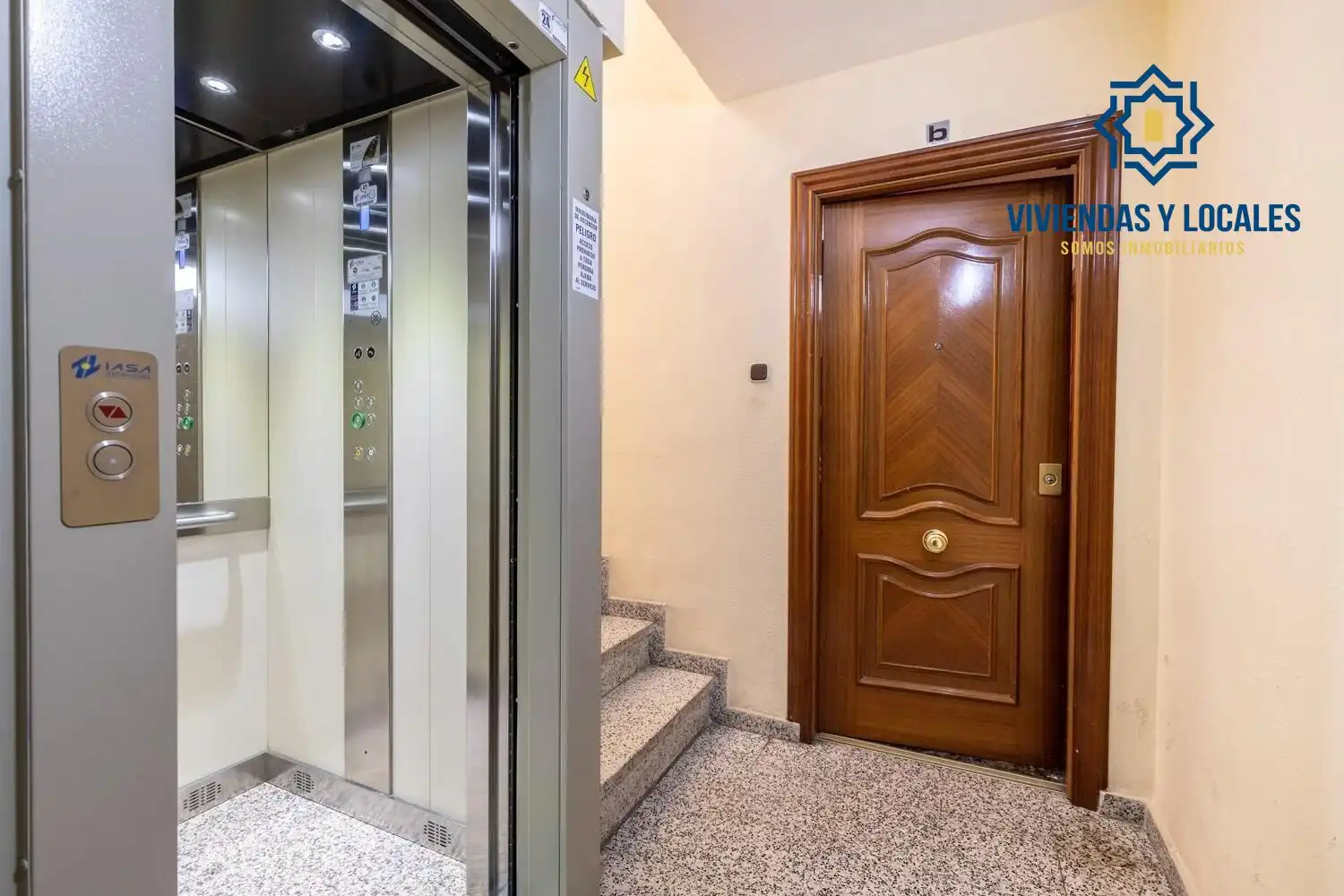 Piso en venta en Granada con Aire acondicionado, Terraza y Balcón