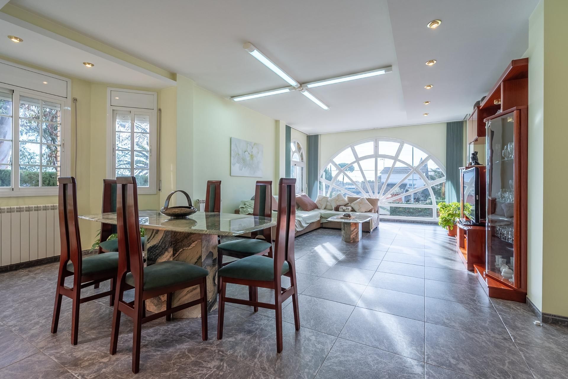 Dining room of Houses for sale in Castellar del Vallès  with Private garden, Terrace and Balcony