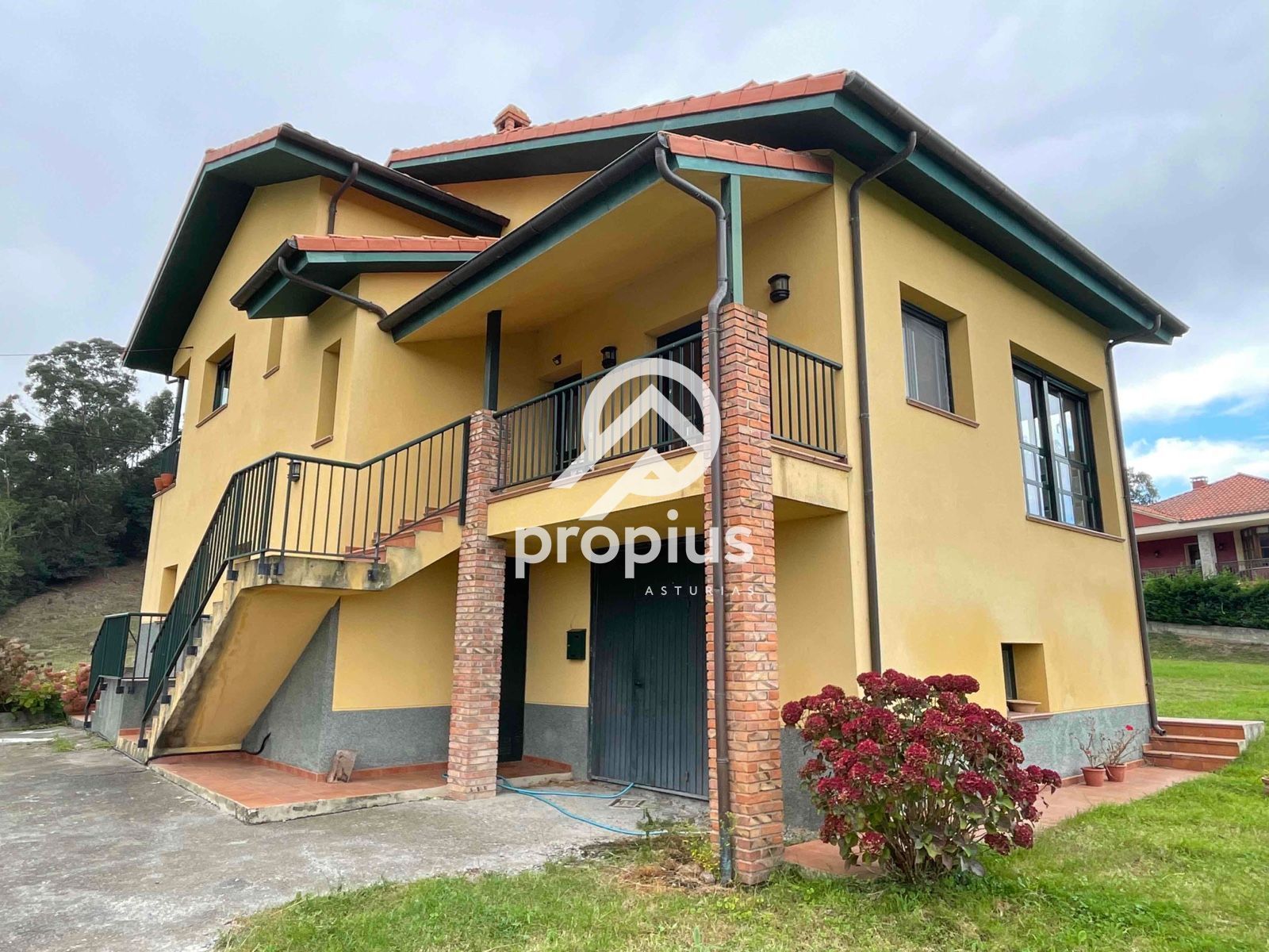 Exterior view of House or chalet for sale in Ribadesella  with Heating, Terrace and Storage room
