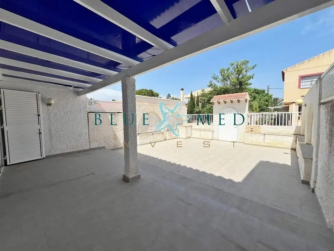 Duplex con terrazza in vendita a Calle Calle Mar de Arabia-Ordenación Bahía, imagen 4
