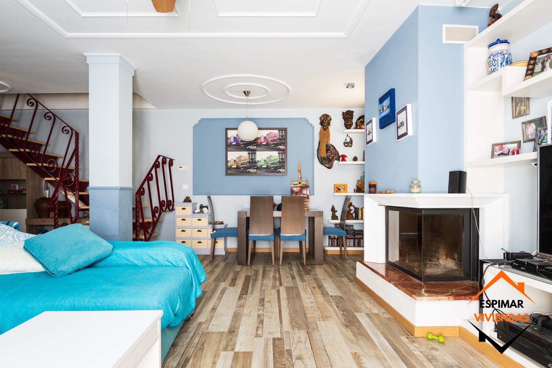 Living room of House or chalet for sale in  Zaragoza Capital  with Heating, Private garden and Terrace