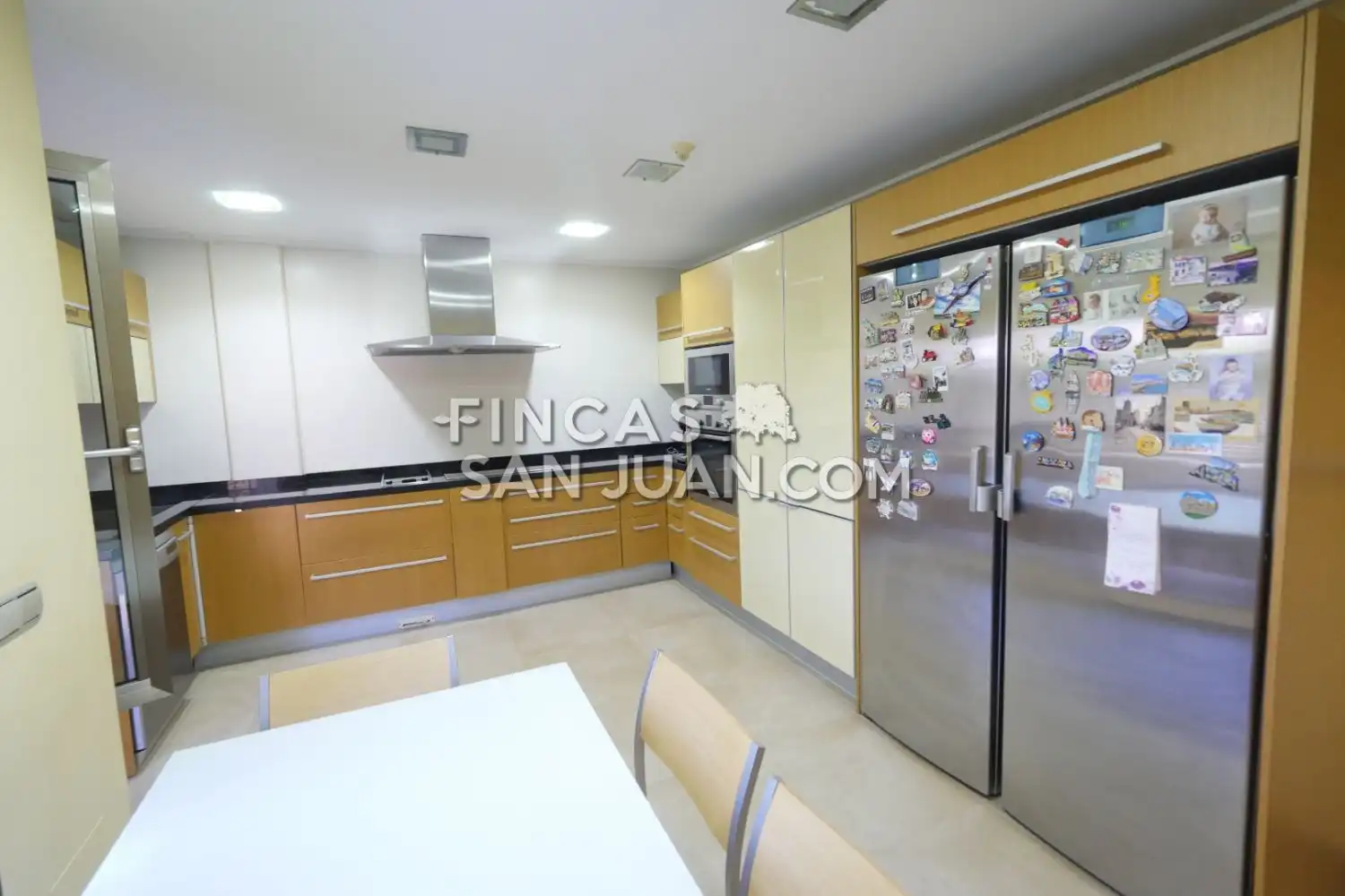 Cuina de Casa o xalet en venda en Orihuela amb Jardí privat, Terrassa i Traster