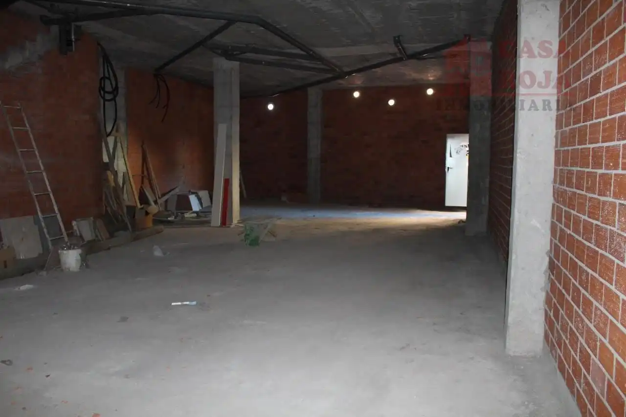 Business premises to rent in Coiro, imagen 5