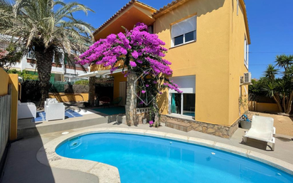 Piscina de Casa o xalet en venda en L'Escala amb Aire condicionat, Jardí privat i Terrassa