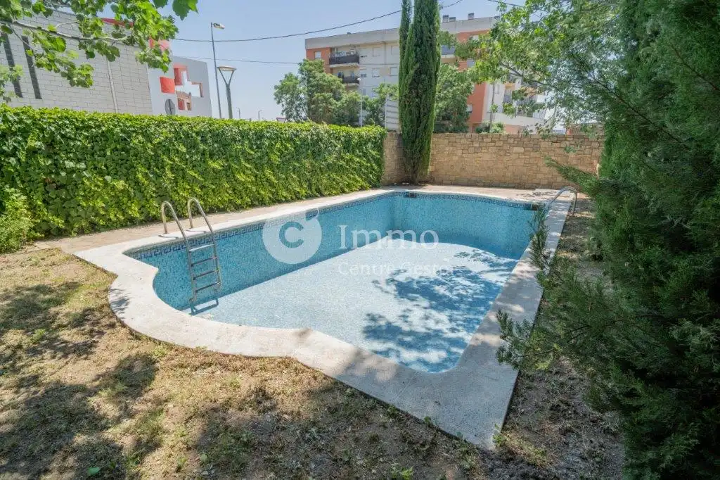 Swimming pool of Houses for sale in Fondarella  with Heating, Private garden and Swimming Pool
