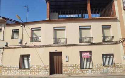 Vista exterior de Casa o xalet en venda en Corral de Almaguer