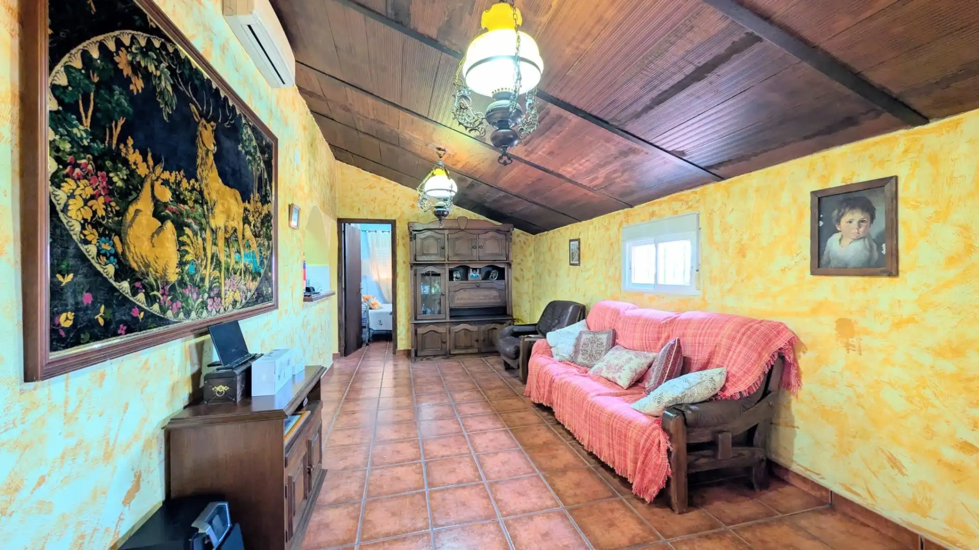 Sala d'estar de Casa o xalet en venda en Elche / Elx amb Aire condicionat, Calefacció i Jardí privat