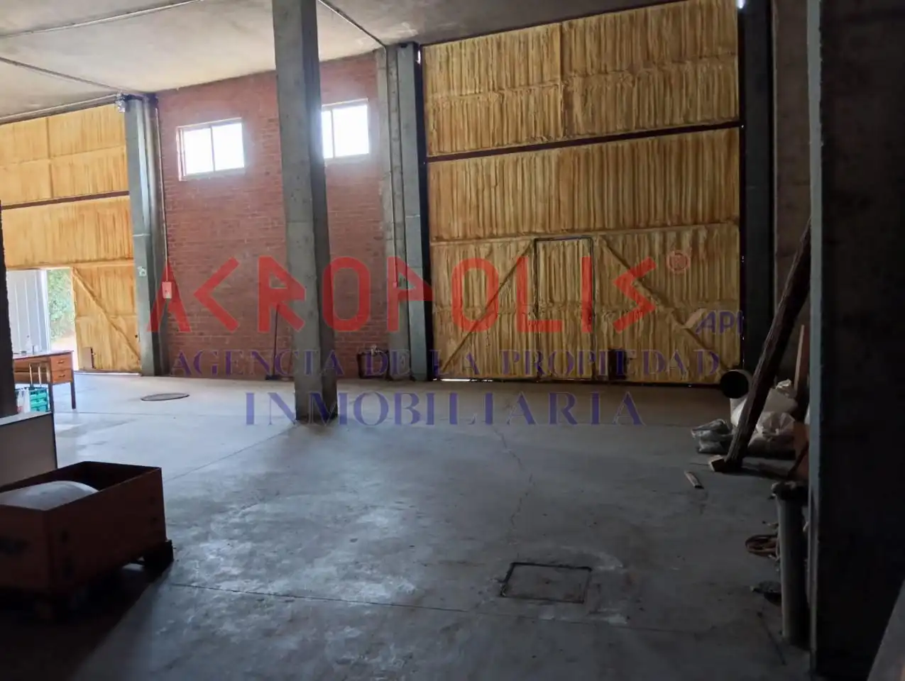 Local comercial de lloguer a Benavente, imagen 2
