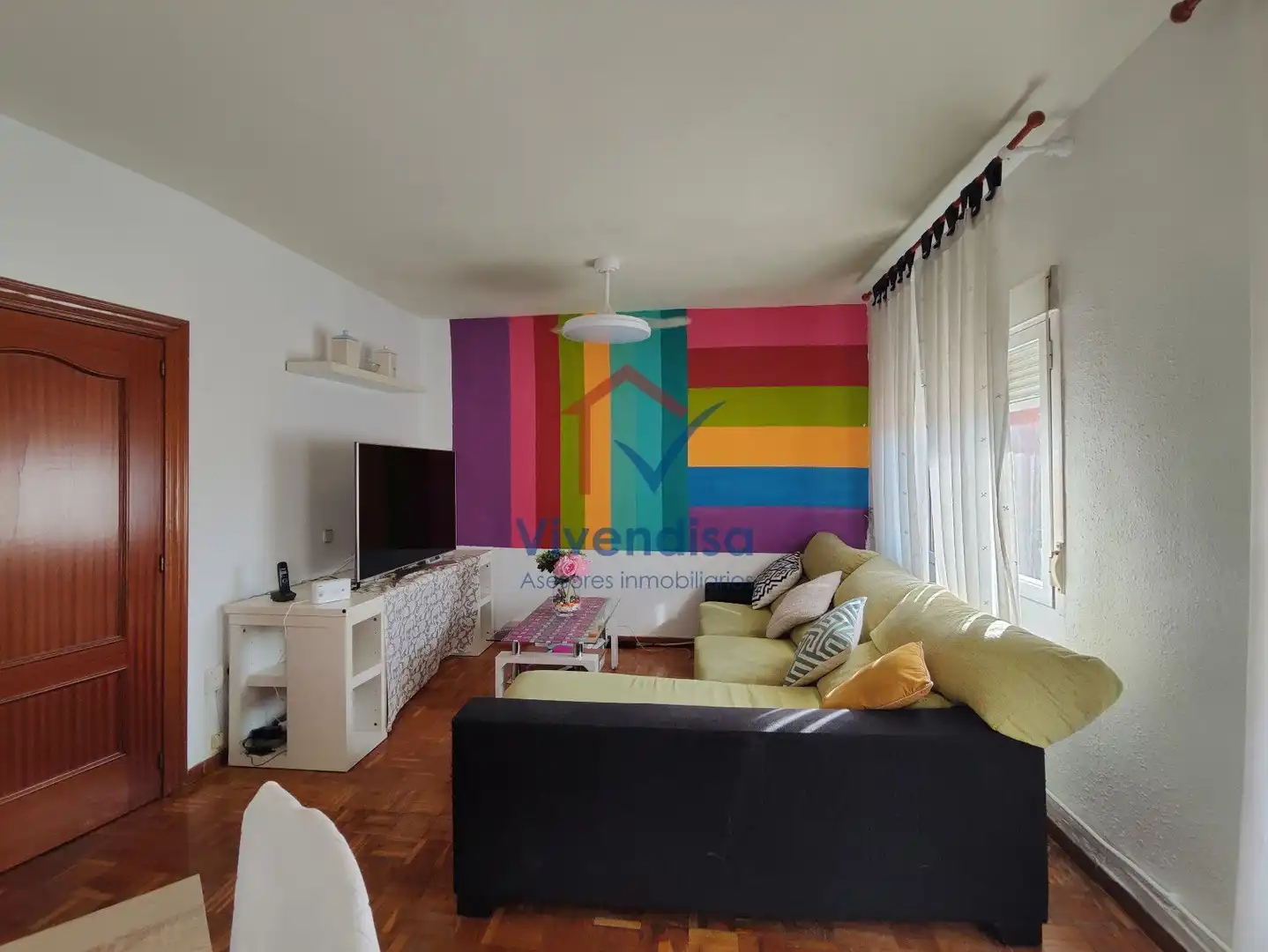 Sala d'estar de Pis en venda en Guadalajara amb Calefacció i Terrassa