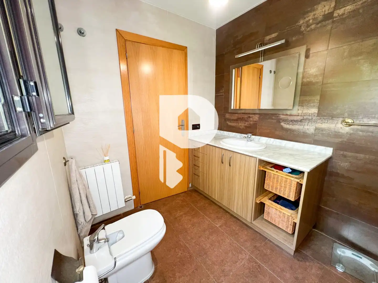 Bathroom of Houses for sale in Pallejà  with Heating, Private garden and Terrace