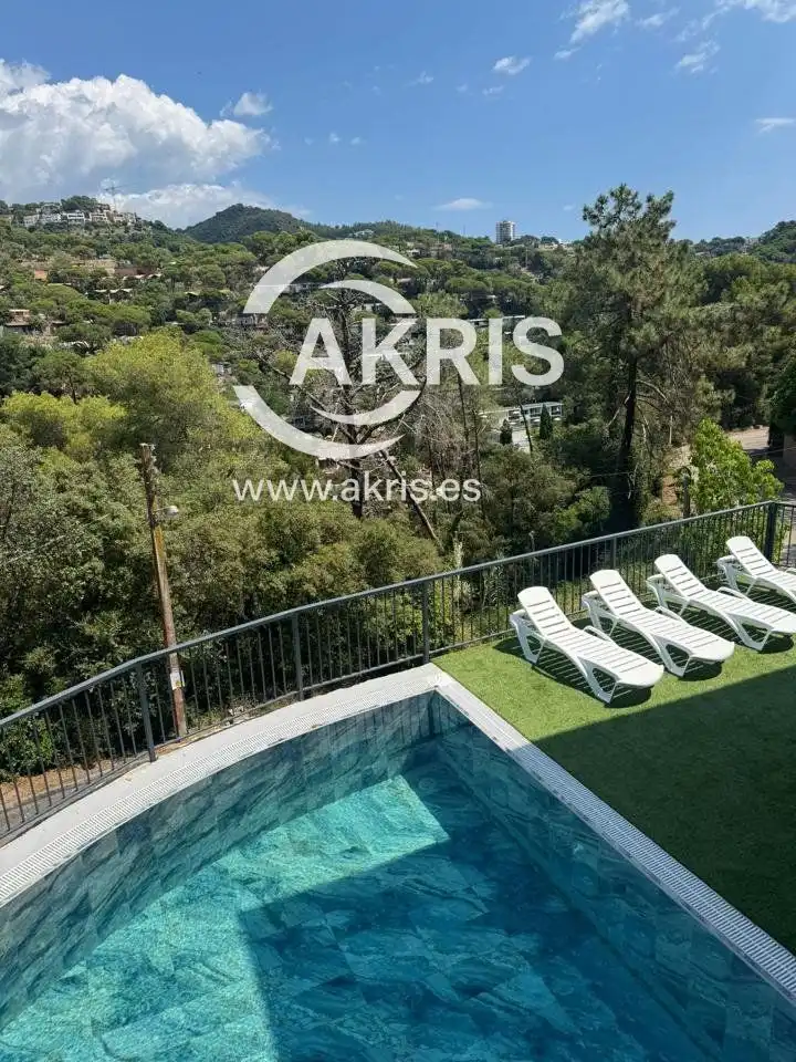 Villa avec piscine à vendre à Carrer Dublín, imagen 2