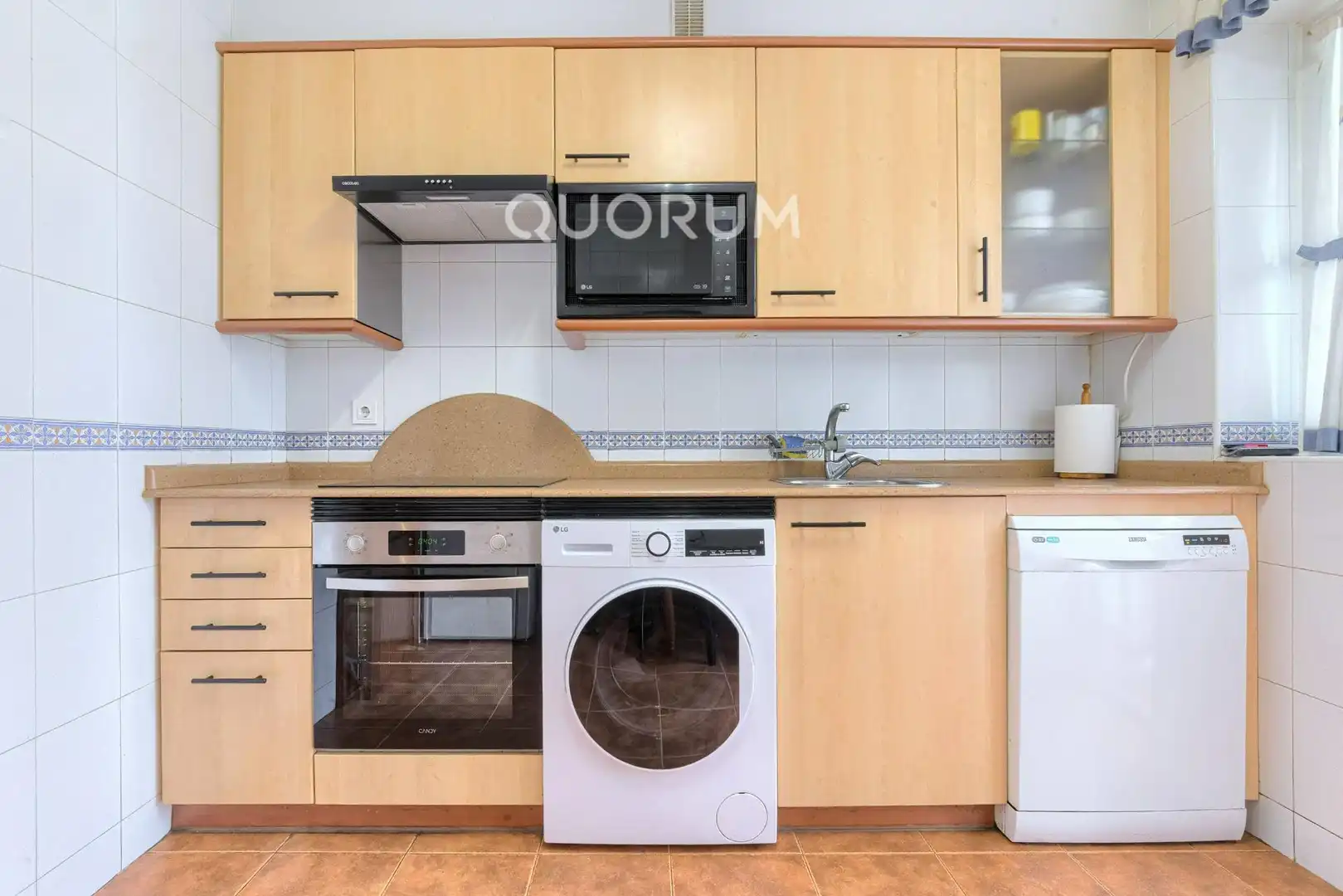Cocina de Piso en venta en Barakaldo  con Calefacción, Jardín privado y Trastero