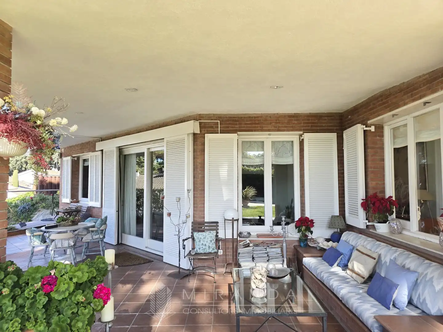 Villa con terrazza in vendita a Avinguda de les Bilbenyes, imagen 24