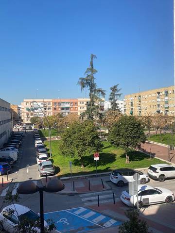 Piso en Venta en Juan de la Cierva