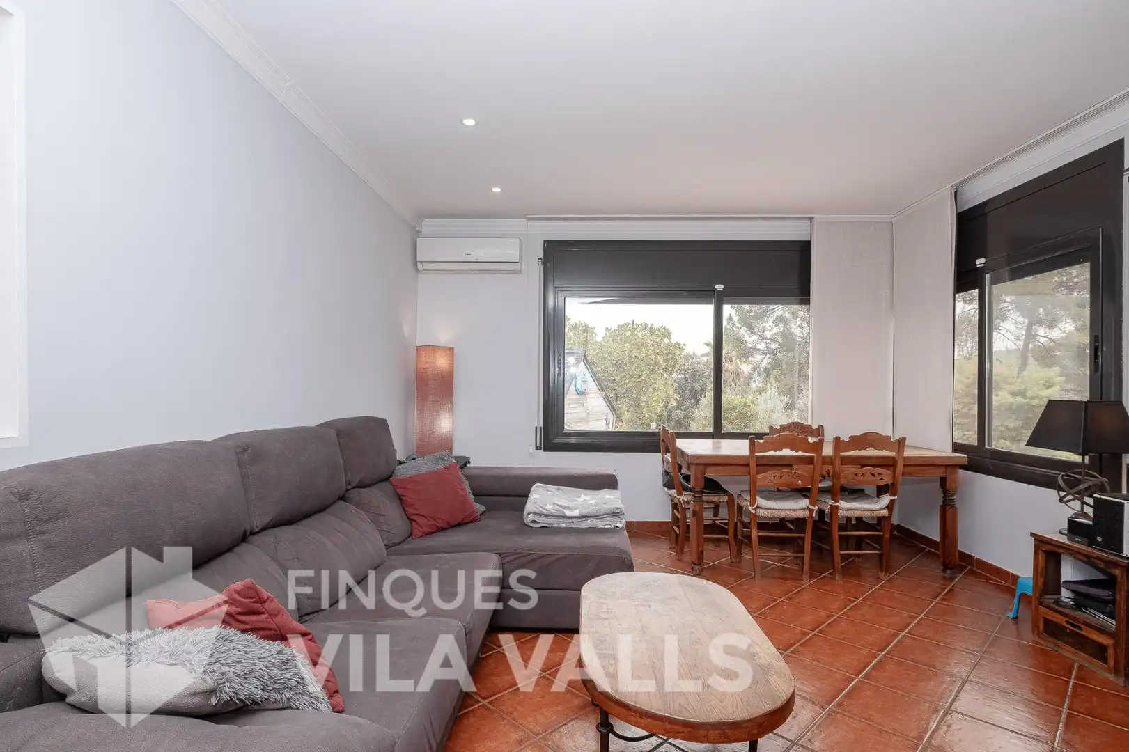 Sala d'estar de Casa o xalet en venda en Bigues i Riells del Fai amb Jardí privat, Terrassa i Traster