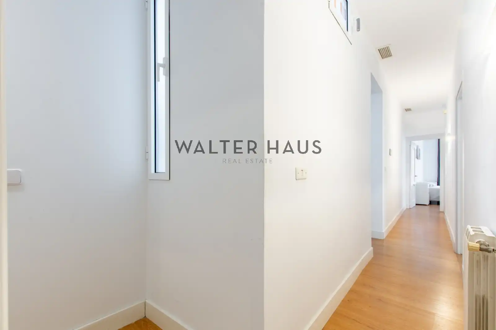 Piso con terraza en venta en Calle de la Luna, imagen 27