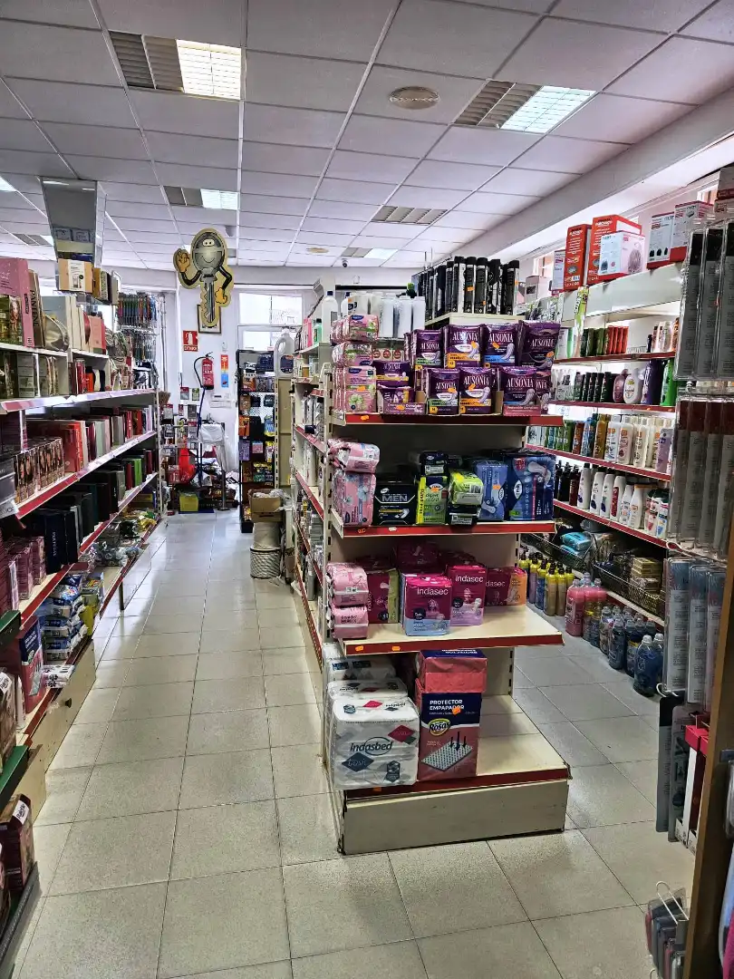 Local comercial en traspàs a Calle Ildefonso Martínez, imagen 5