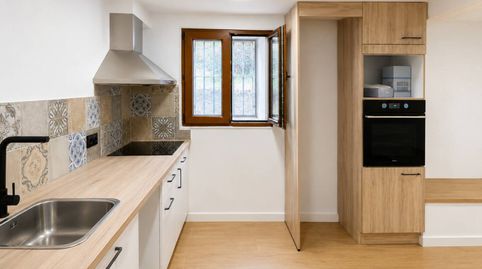 FABTER REALTY presenta esta casa totalmente reformada en el centro del pueblo!, image 5