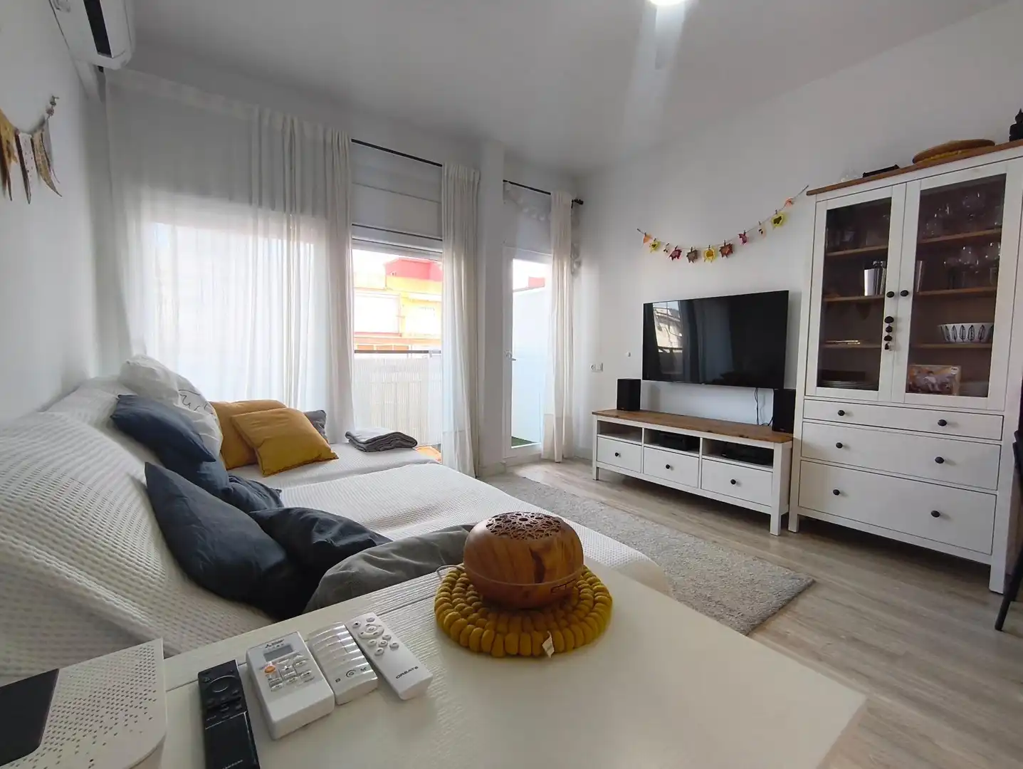 Sala d'estar de Àtic en venda en Castelldefels amb Balcó