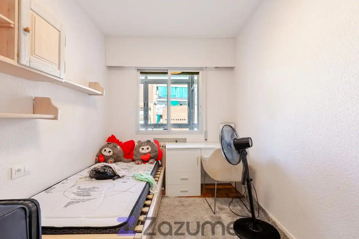 Habitación de Piso de alquiler en Alcobendas con Aire acondicionado, Calefacción y Parquet