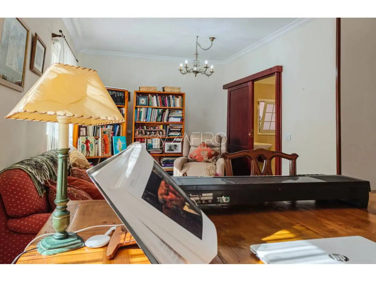 Sala d'estar de Casa o xalet en venda en San Cristóbal de la Laguna amb Jardí privat, Parquet i Terrassa