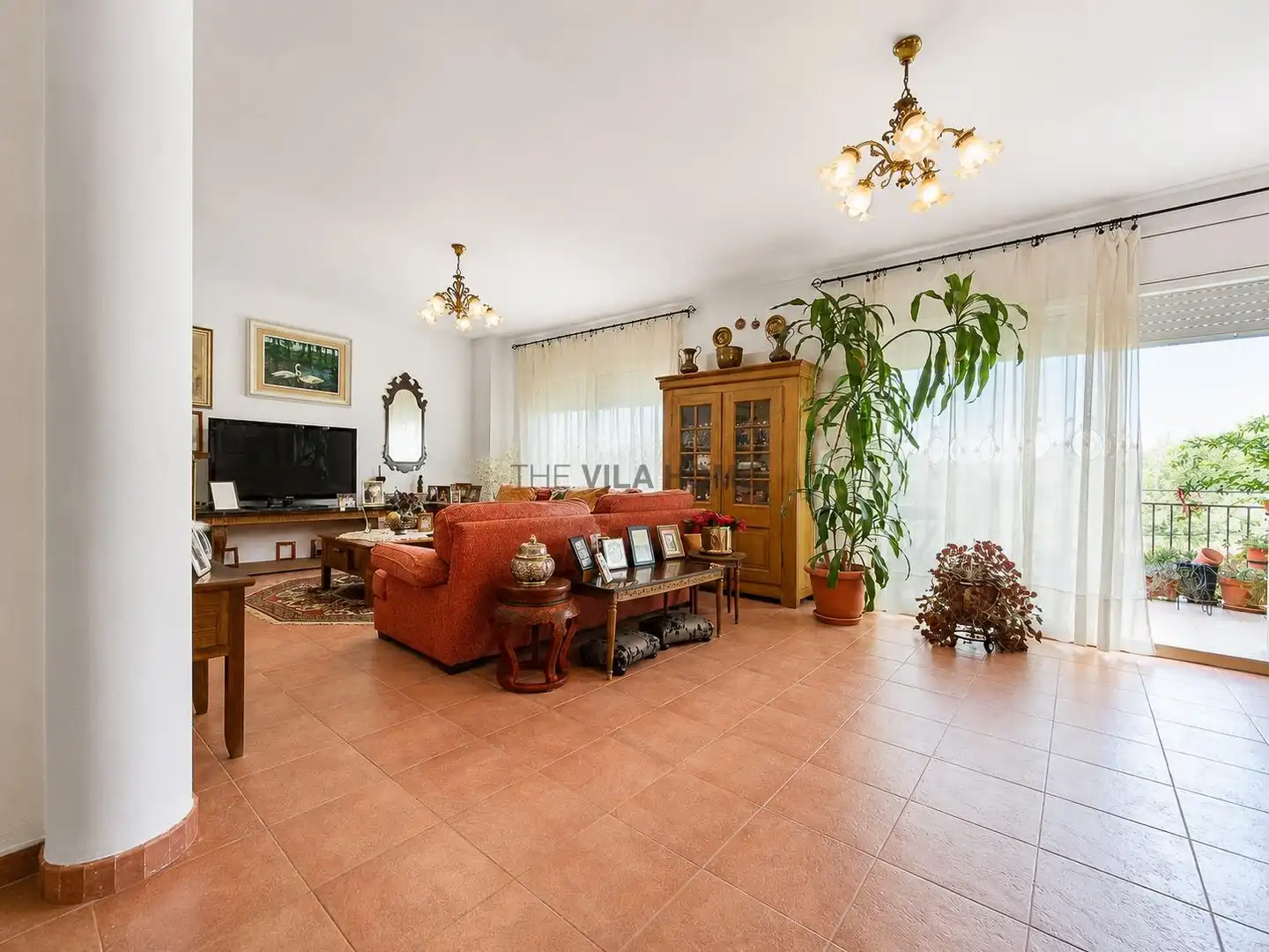 Sala d'estar de Casa o xalet en venda en Olivella amb Calefacció, Jardí privat i Terrassa