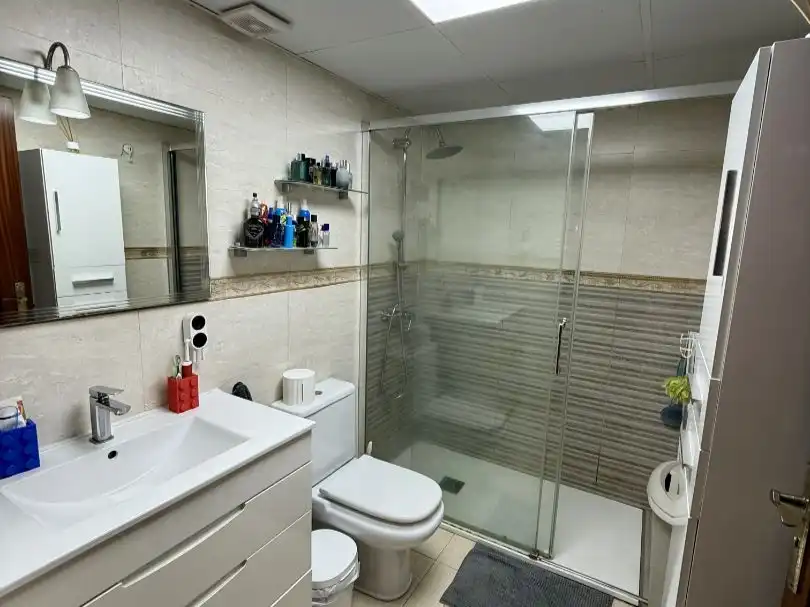 Bathroom of Flat for sale in  Melilla Capital  with Air Conditioner and Terrace