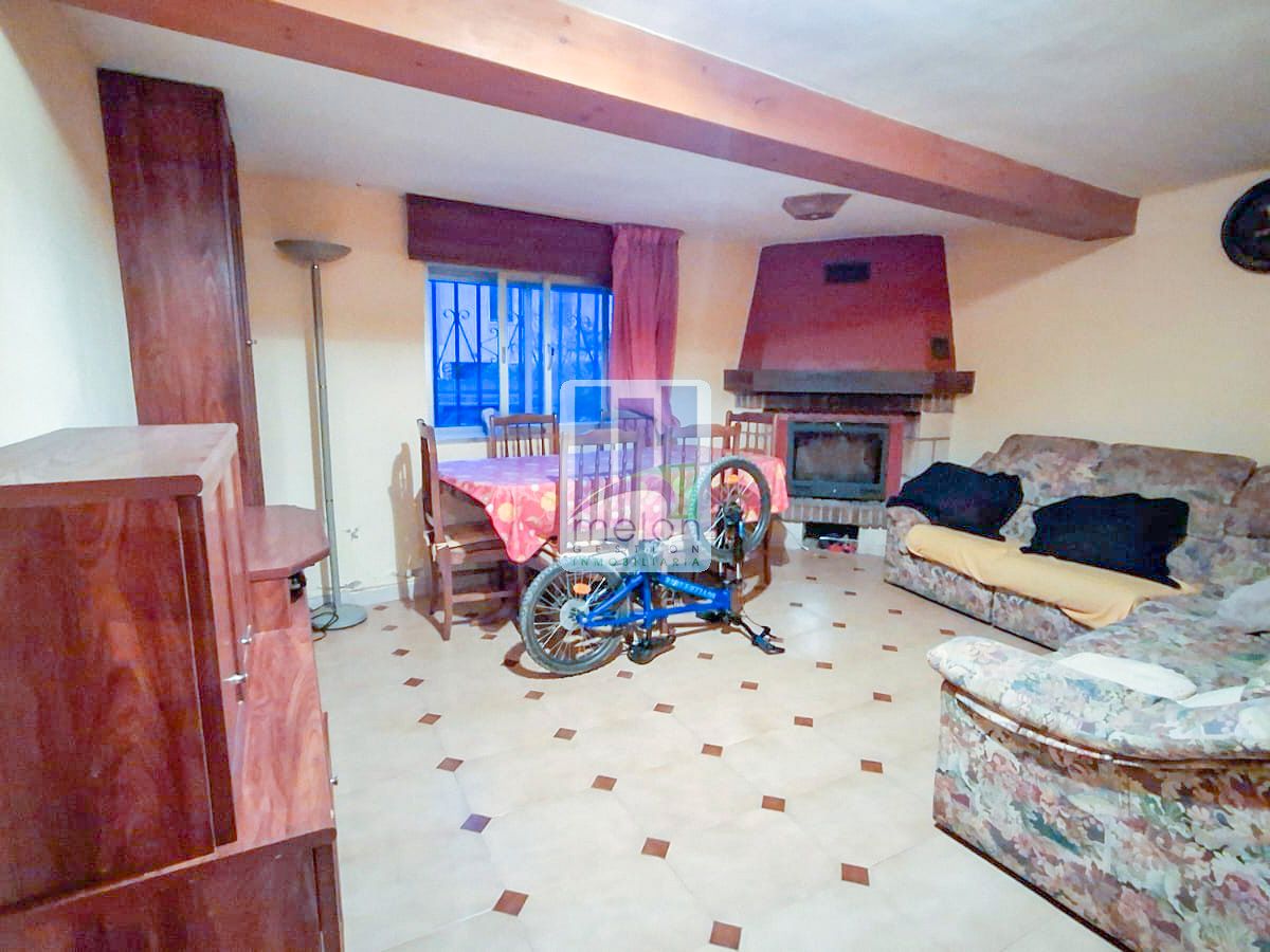 Sala d'estar de Casa o xalet en venda en Arlanzón