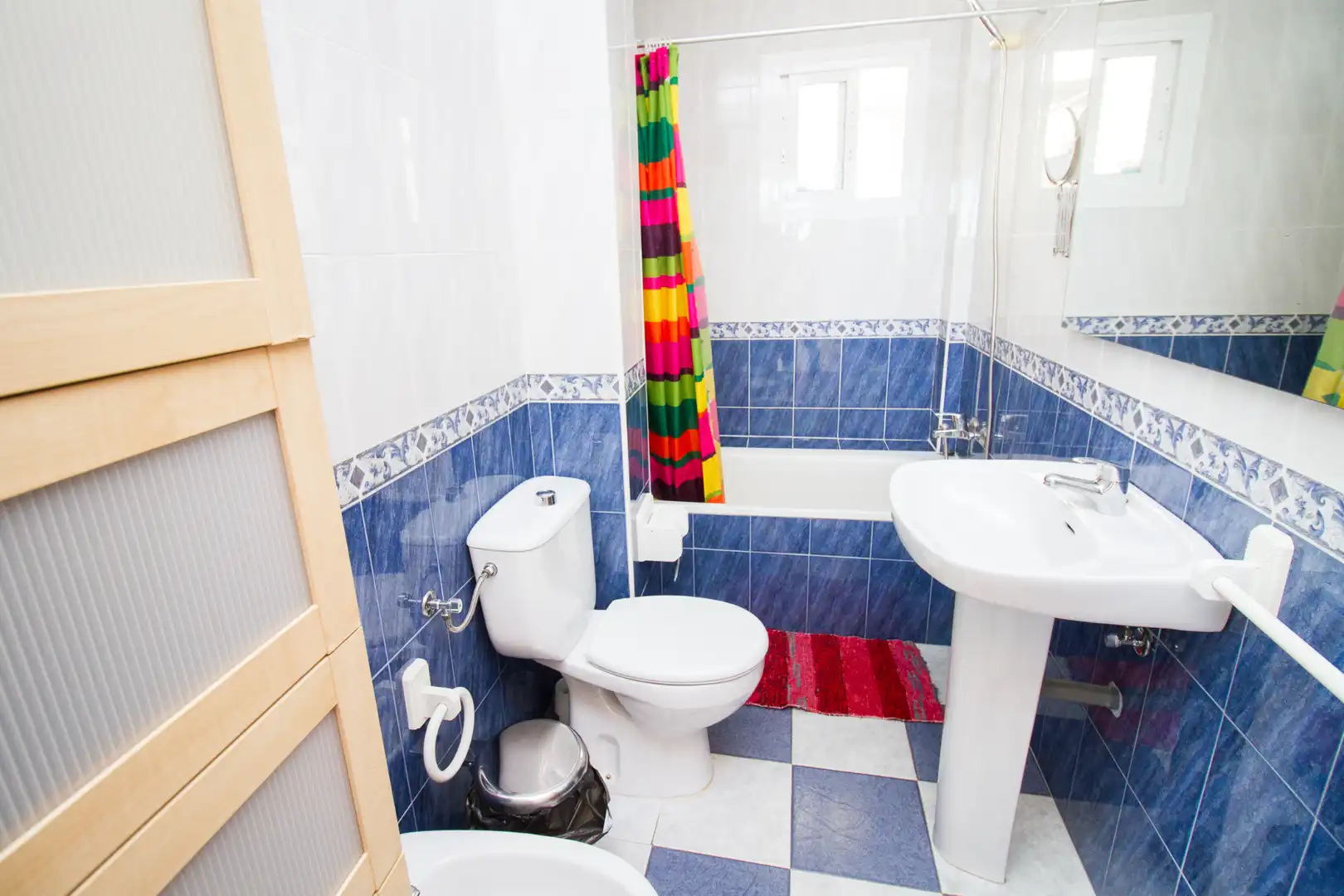 Bathroom of Flat for share in Málaga  with Air Conditioner, Heating and Furnished