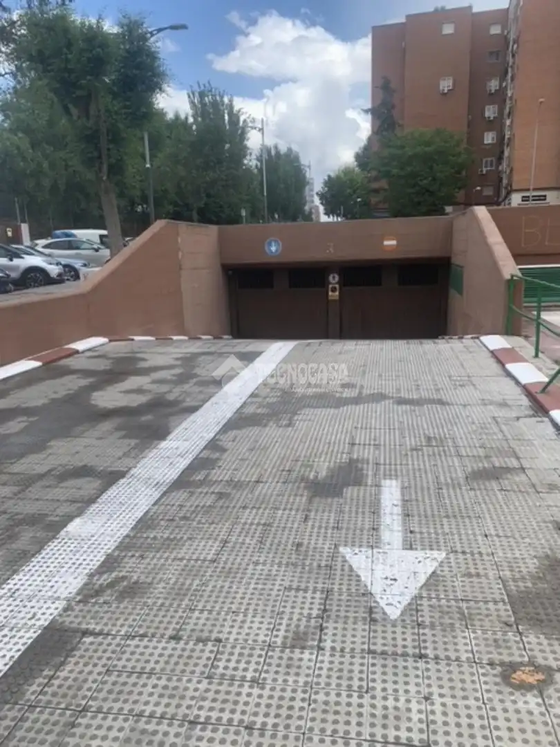 Einzelparkplatz zum Verkauf in Fuenlabrada II - El Molino, imagen 7